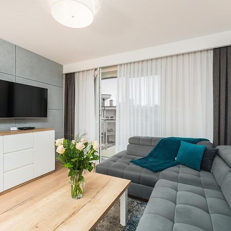 Apartament Szafir W Budynku Basenowym Morska Klifowa Реваль Екстер'єр фото