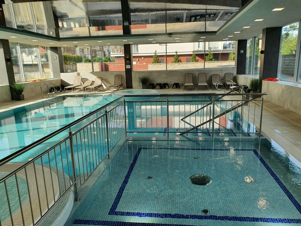 Apartament Szafir W Budynku Basenowym Morska Klifowa Реваль Екстер'єр фото
