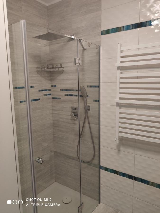 Apartament Szafir W Budynku Basenowym Morska Klifowa Реваль Екстер'єр фото