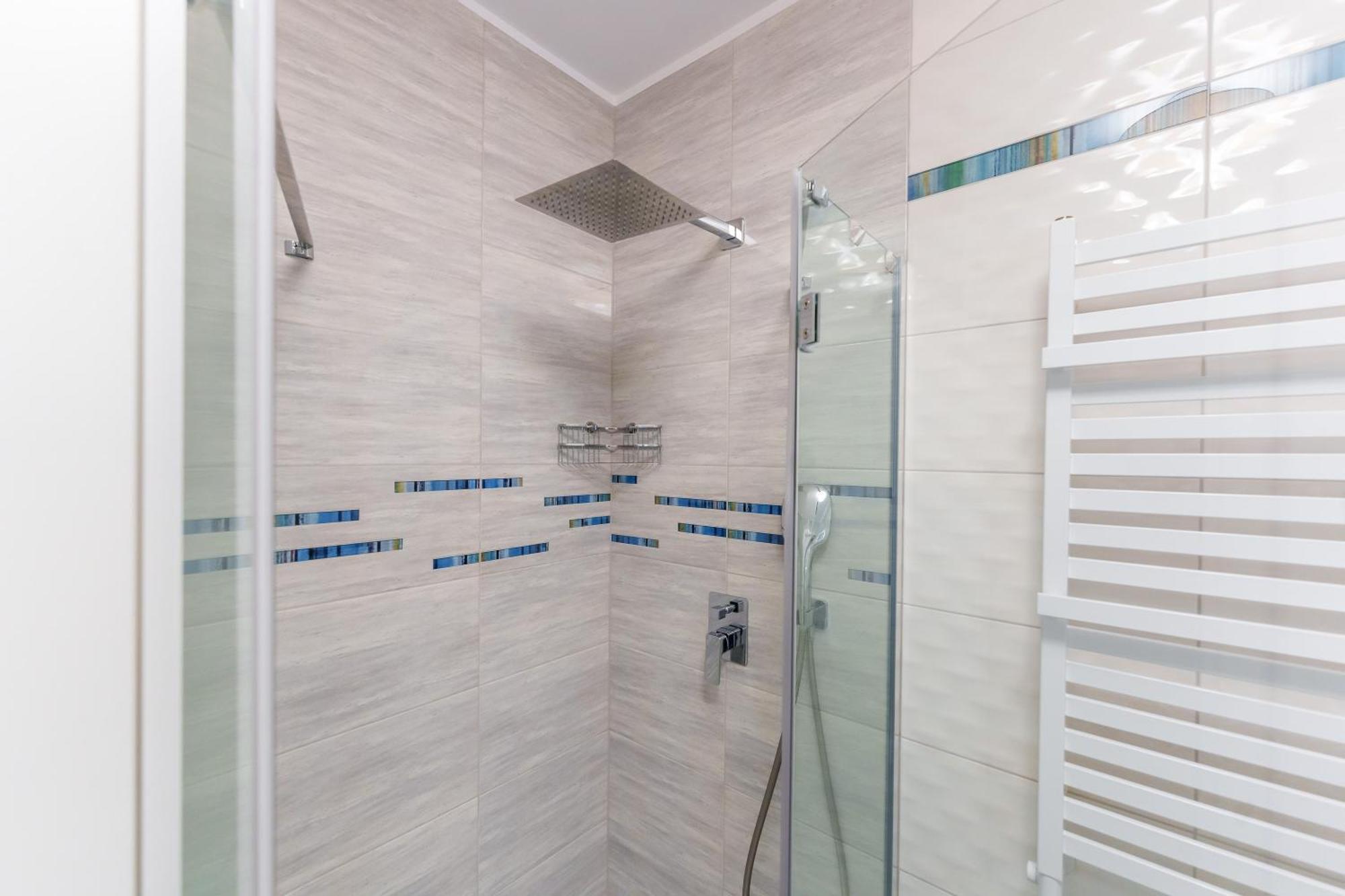 Apartament Szafir W Budynku Basenowym Morska Klifowa Реваль Екстер'єр фото