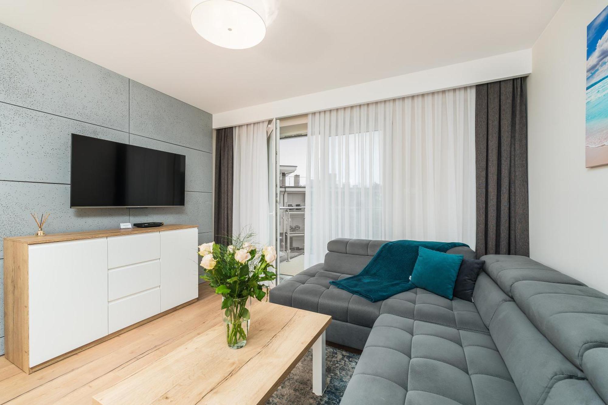 Apartament Szafir W Budynku Basenowym Morska Klifowa Реваль Екстер'єр фото